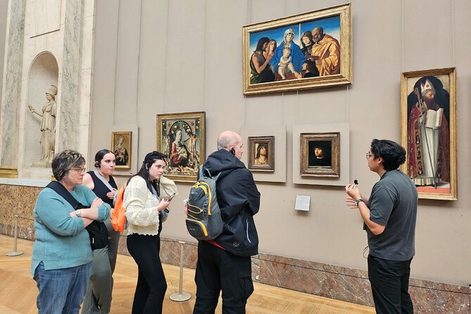 Louvre Museum Masterpieces Guided Tour in Small Group with Access - Getting Great Art Photos, Without Losing Your Mind in Crowds