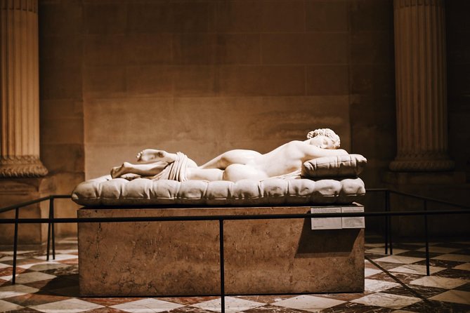 Louvre Museum Paris Essential Guided Tour Semi-Private 6ppl Max - Guide quality: the names you will hear behind the scenes