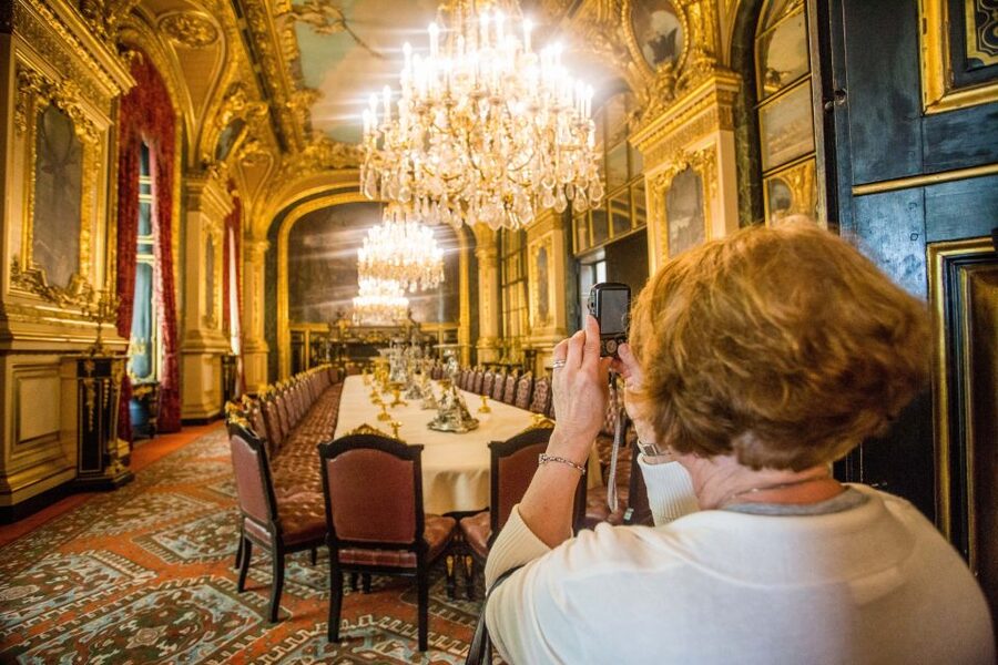 Louvre Museum: Skip-the-Line Guided Tour - The guide’s job: seeing more by moving with a plan