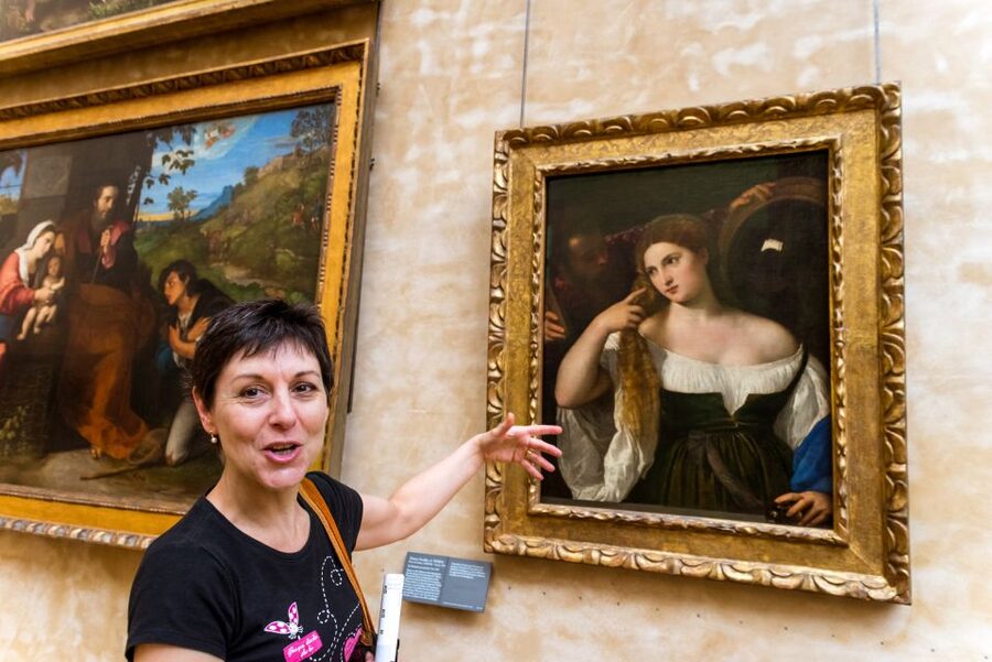 Louvre Museum: Skip-the-Line Small Group Guided Tour - Napoleon’s Apartments, Palace Luxury Without the Palace-Day Commitment