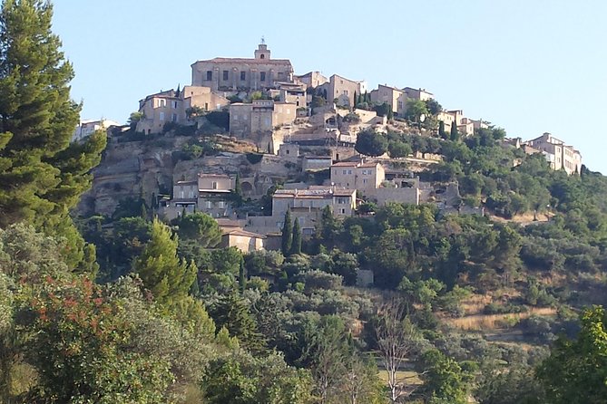 Luberon, Roussillon & Gordes Half-Day Tour from Avignon - Hotel Pickup, Max 8 People, and the Pace You Will Feel
