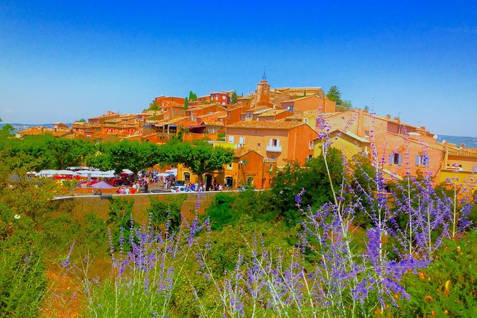 Luberon, Roussillon & Gordes Half-Day Tour from Avignon - Fontaine de Vaucluse: The Spring That Changes Mood by Season