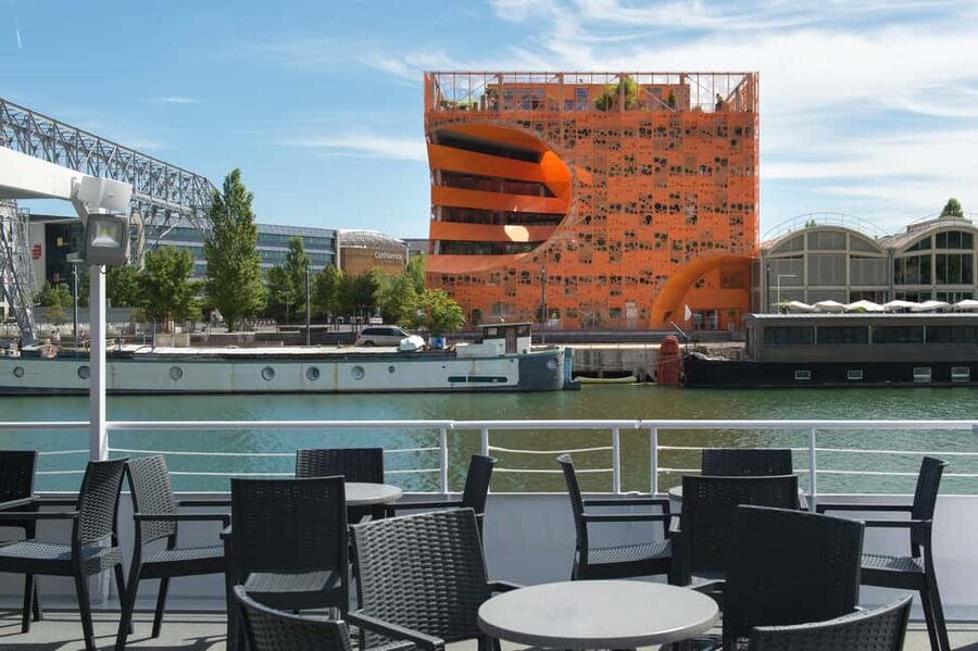 Lyon 2.5-Hour Lunch Cruise - Views from the Rhone and Saone: how to get the best “sightseeing seat”