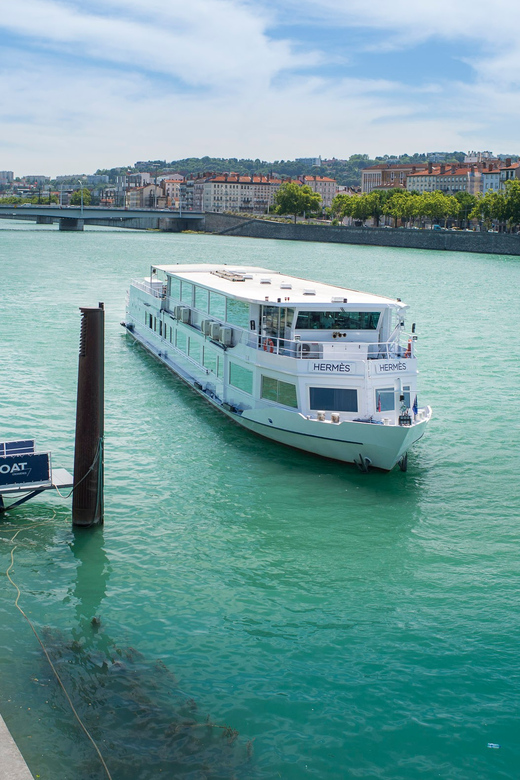 Lyon 2.5-Hour Lunch Cruise - Service and comfort: why this feels more like dining than a tour