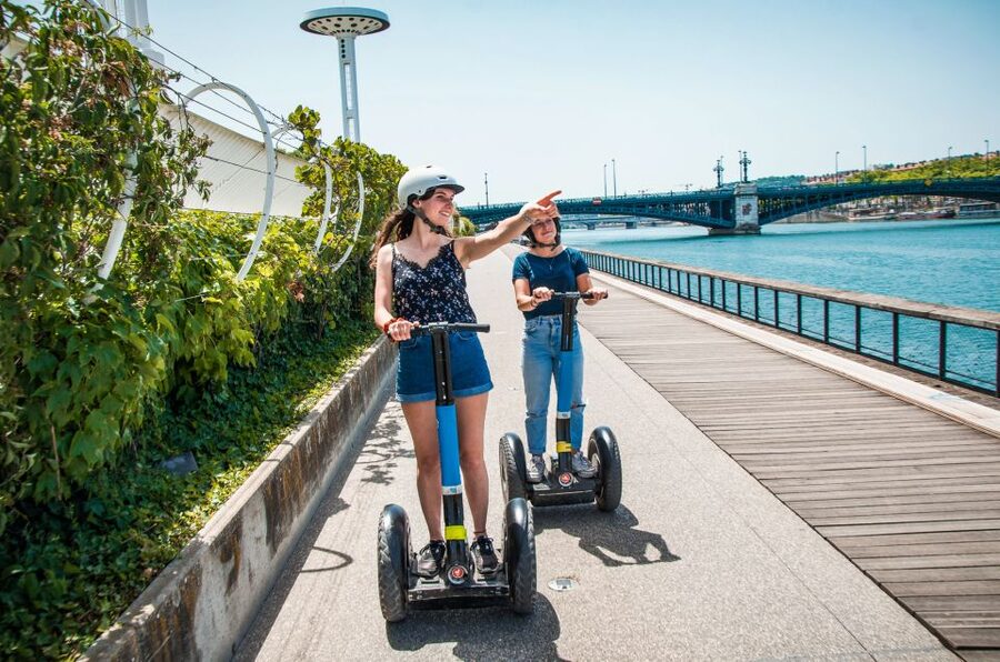 Lyon: Discovery Tour by Segway - Starting at 7 Quai Romain Rolland, and what the first 15 minutes feel like