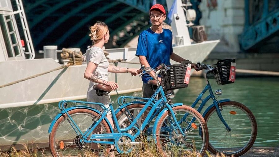 Lyon: Guided City Bike Tour - Key points to know before you pedal
