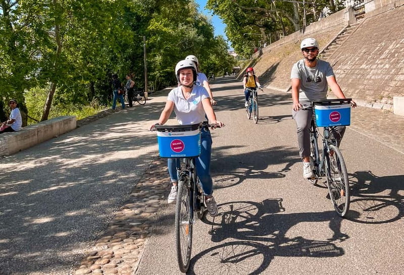 Lyon: Guided City Bike Tour - Parc de la Tête dOr: When Lyon Turns Green