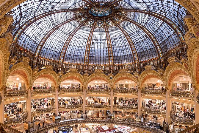 Macaron Bakery Class at Galeries Lafayette Paris - English instruction in a mall classroom, plus audio and pace