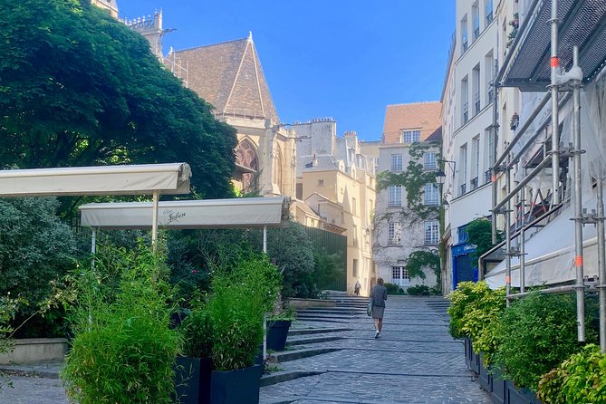 Marais Tour With a Local - The pacing of a 2.5 hour Marais walk, and how to dress for it