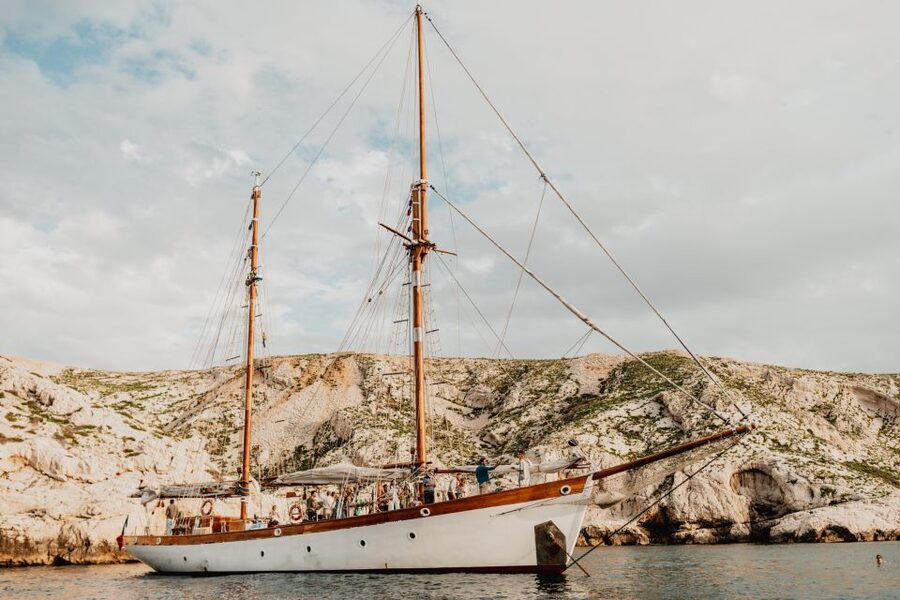 Marseille: Calanques Sailing Day Trip with Lunch and Wine - Swim and snorkel stops that feel real, not staged
