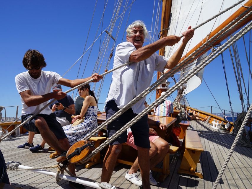 Marseille: Calanques Sailing Day Trip with Lunch and Wine - When sailing turns bumpy, and how to handle it like a pro