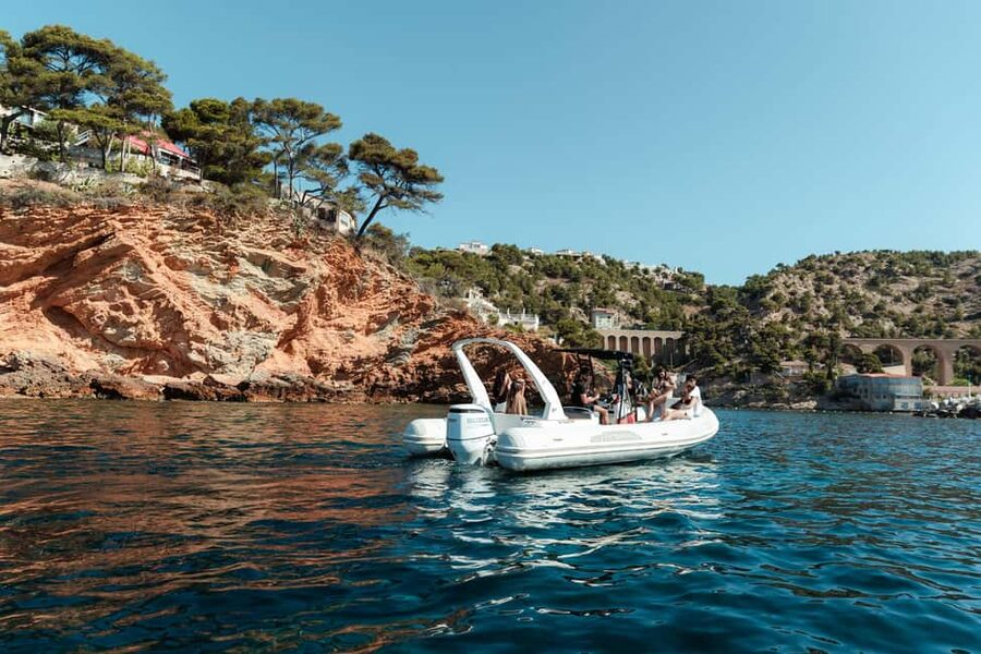 Marseille: Côte Bleue Calanques Boat Tour with Swimming - Calanques des Eaux Salées: turquoise water and guided snorkel viewing