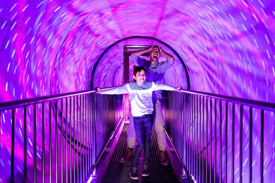 Marseille: Musée de l'Illusion Entry Ticket - Sensory exhibits and holograms: hands-on learning without feeling like a class