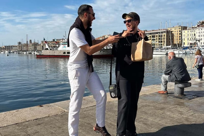 Marseille: No-Diet Club Local Food Tasting and Walking Tour - How the route turns food into a Marseille story