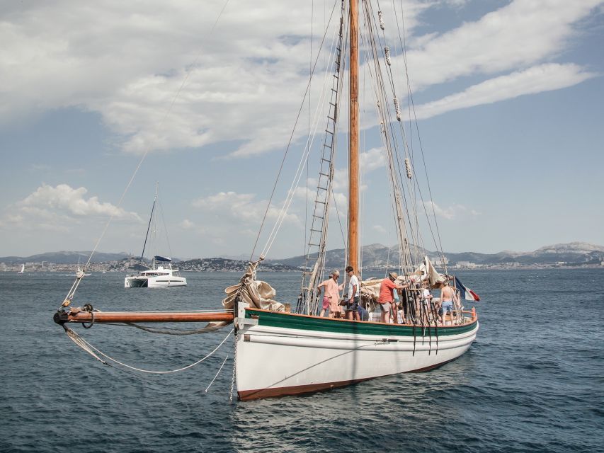 Marseille: Sailboat Cruise with Lunch, Swim & Organic Wine - Snorkeling Setup and Swim Belts: What You Actually Need