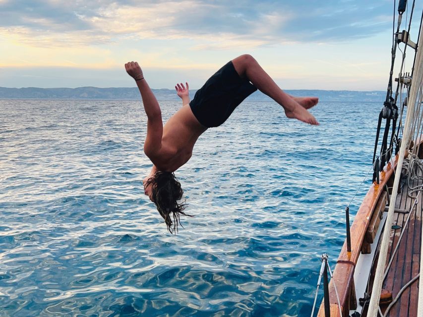 Marseille: Sailboat Cruise with Lunch, Swim & Organic Wine - Frioul Islands at Sunset: The End-Game Swim Stop