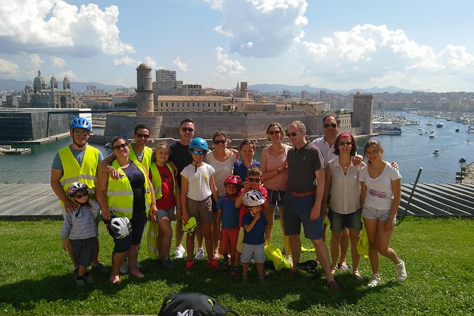 Marseille Shore Excursion: Half Day Tour of Marseille by Electric Bike - Corniche coastal riding and the bike-lane rhythm
