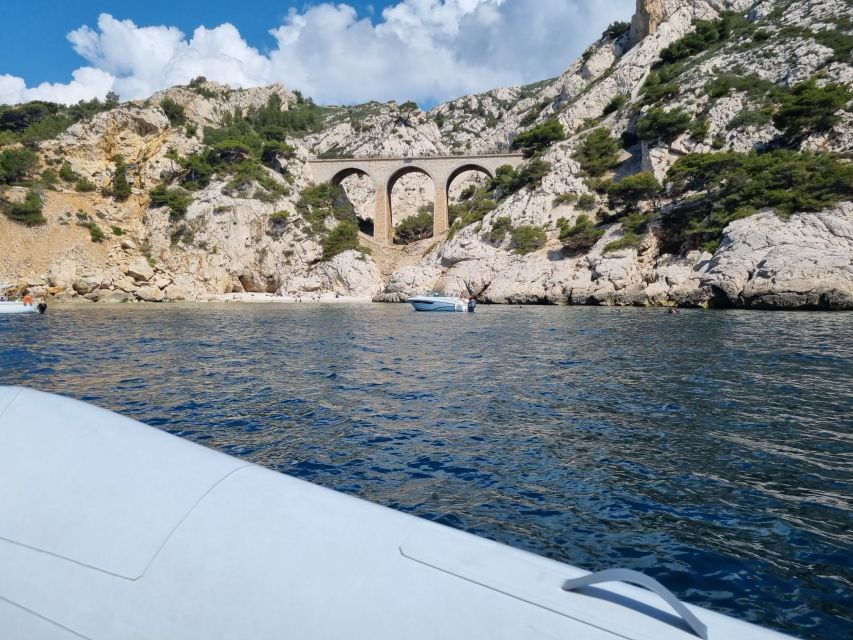 Marseille: Sunset Boat Cruise with Rosé Wine & Snacks - Vallon des Auffes from the water: quiet beauty and easy photo angles