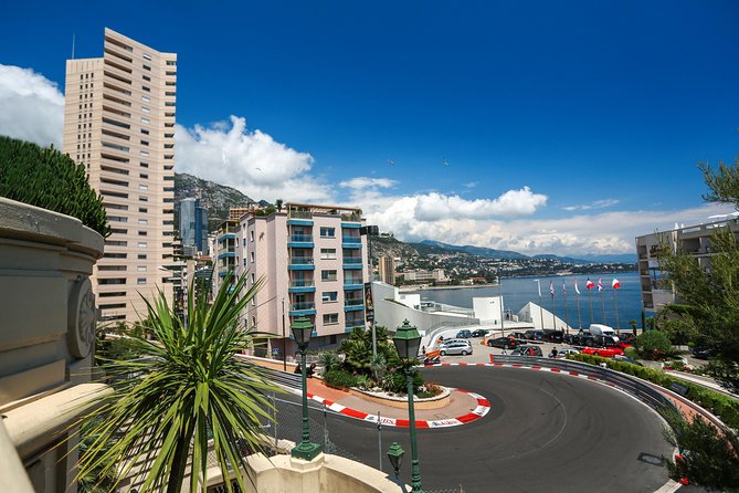 Monaco and Eze Small Group Day Trip from Cannes - Getting there from Cannes: pickup, timing, and why the minivan matters