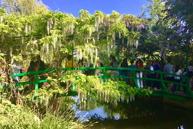 Monet's Gardens & House-Private Giverny Tour From Paris - Clos Normand and the Water Lilies: The Japanese Bridge Moment