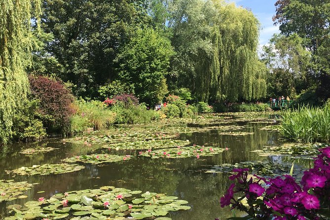 Monet's Gardens & House-Private Giverny Tour From Paris - Guide Quality Makes or Breaks It