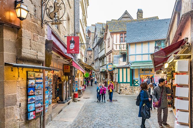 Mont Saint Michel Day Trip from Paris with English Speaking Guide - Why Mont Saint-Michel Works as a Paris Day Trip