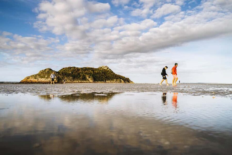 Mont-saint-Michel : Walk in the heart of the Bay - What the guide adds: natural, cultural, and historical context in French