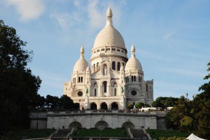 Montmartre and the Sacré-Coeur with the best guides in Paris - Key things I’d plan around