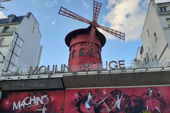 Montmartre/Sacre-Coeur/Paris- Artistic & Bohemian Epicenter - Rue Lepic and the Amélie Trail: See the Neighborhood, Not Just the Plot