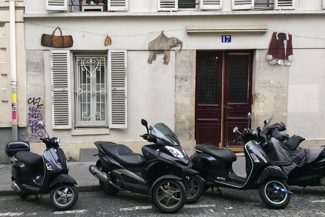 Montmartre Street Art Tour with an Artist - What to bring, what to do, and how to get better photos