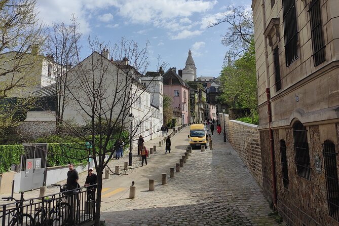 Montmartre Walking Guided Tour - Price and Value at $33.86 for a Guided Route