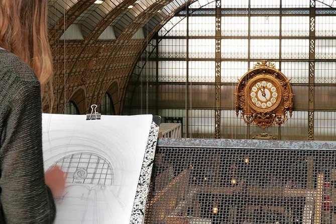Musée d'Orsay & Montmartre Tour Semi-Private Guided Tour 8ppl Max - What a great guide does here: facts, pacing, and real-world street advice