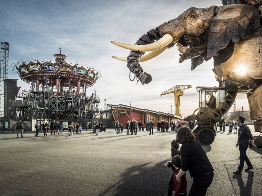 Nantes CityPass : 24/48/72 Hours/7 Days Full Access - Outdoor time with bike and water rentals: Nantes by the river edges
