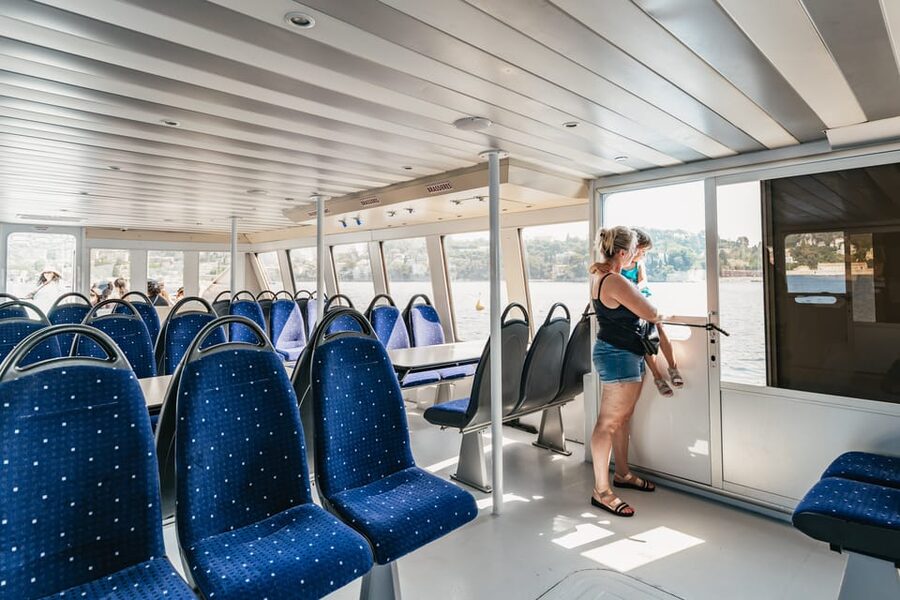 Nice: 1-Hour Sightseeing Cruise to Villefranche Bay - Nice to Villefranche-sur-Mer: the bay you can feel right away