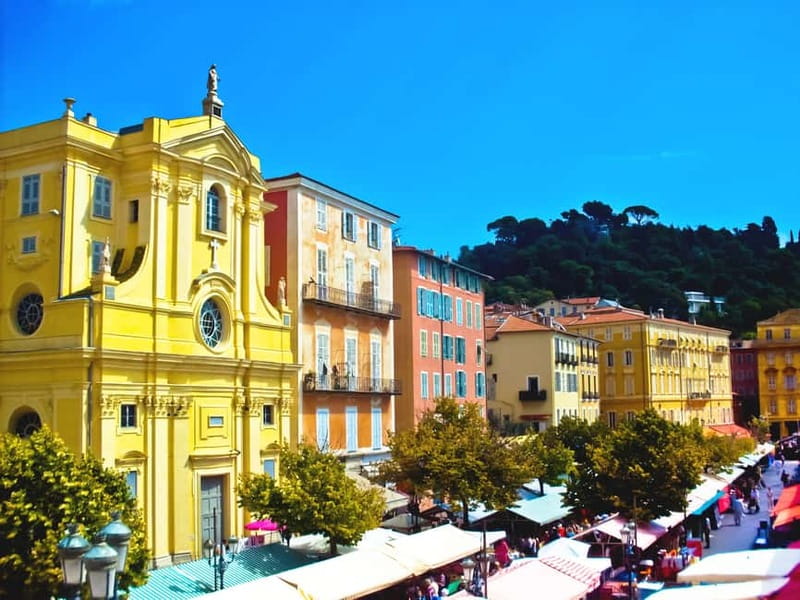 Nice 3Hrs by EBike: Essentials Oldest Districts & Panoramas - Castle Hill, gardens, waterfall, ruins, and top-of-Port views