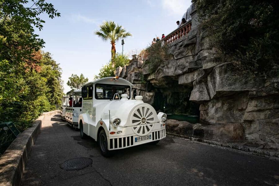 Nice: A gentle ride on a small electric train with panoramic views - Electric Comfort, Panoramic Views, and Why This Works in Nice
