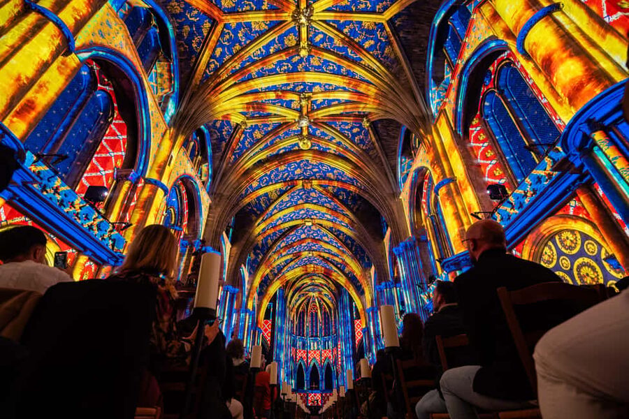 Nice Basilica: New Sound and Light Show – LUMINISCENCE - Choir version or digital music: which ticket makes sense for you