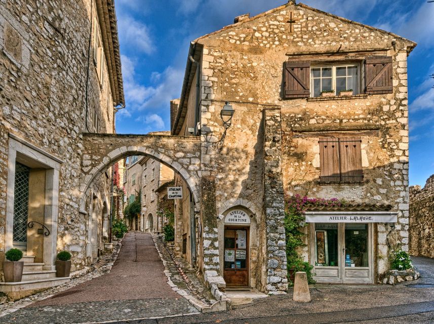 Nice: Medieval Villages Full-Day Guided Trip - Tourrettes-sur-Loup ramparts and violet flower treats