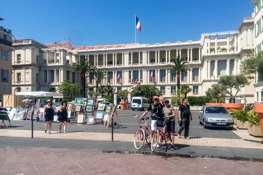 Nice: Old Town Treasures and Castle Hill Walking Tour - Why Vieux Nice plus Castle Hill is a smart 3-hour plan
