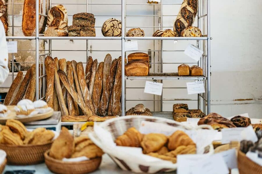 No Diet Club - Unique local Food in Paris! Canal st Martin - Who should book this No Diet Club tour?