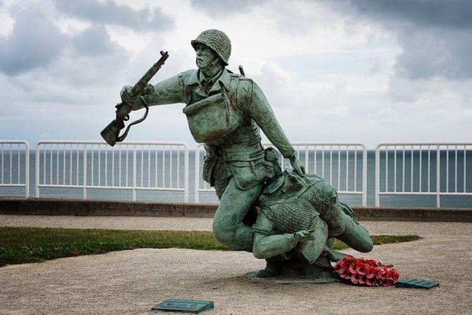 Normandy American D-Day Experience (From Bayeux Station) - Pointe du Hoc: Rangers, fortifications, and the mechanics of success