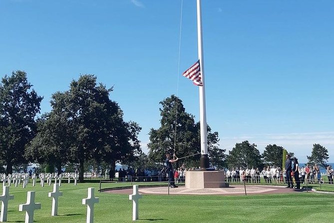 Normandy American D-Day Experience - Group tour from Bayeux - Pointe du Hoc: The Cliff Defenses and the Rangers’ Task