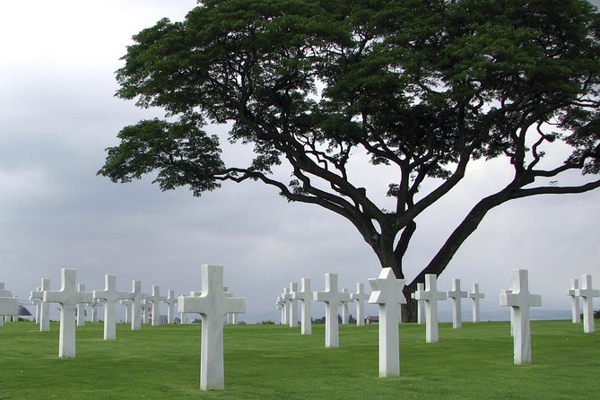 Normandy D-Day Landing Beaches Small-Group Day Trip from Paris - Guide quality matters, and you should choose with that in mind