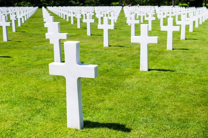 Normandy D-Day Small-Group Day Trip with Omaha Beach, Cemetery & Cider Tasting - Lunch at a Local Coast Stop (Budget It)