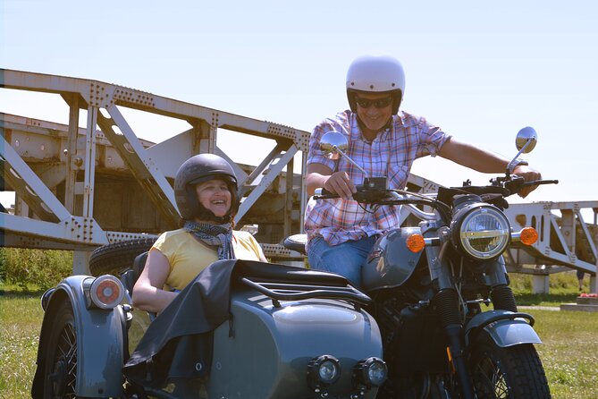 Normandy WWII Private Half-day Sidecar Tour From Bayeux - Arromanches-les-Bains: Mulberry harbor and Operation Neptune