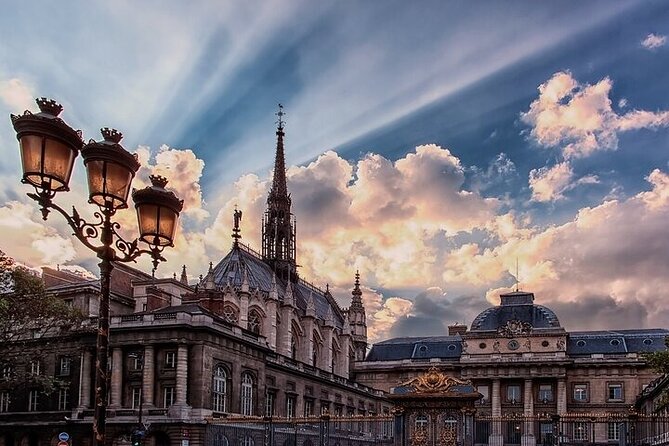 Notre Dame Cathedral Guided Tour with Entry - Who this Notre-Dame tour is best for