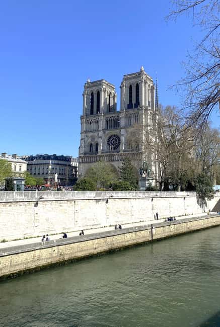 Notre-Dame Cathedral: Guided Tour with Timed Entrance - Key highlights at a glance
