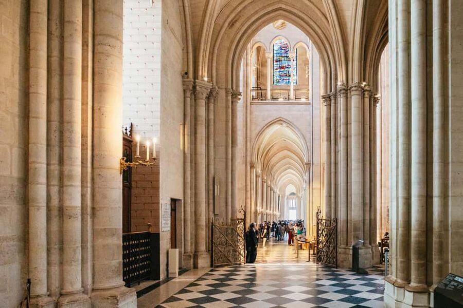 Notre-Dame Cathedral: Guided Tour with Timed Entrance - Timing: when you might face partial closures