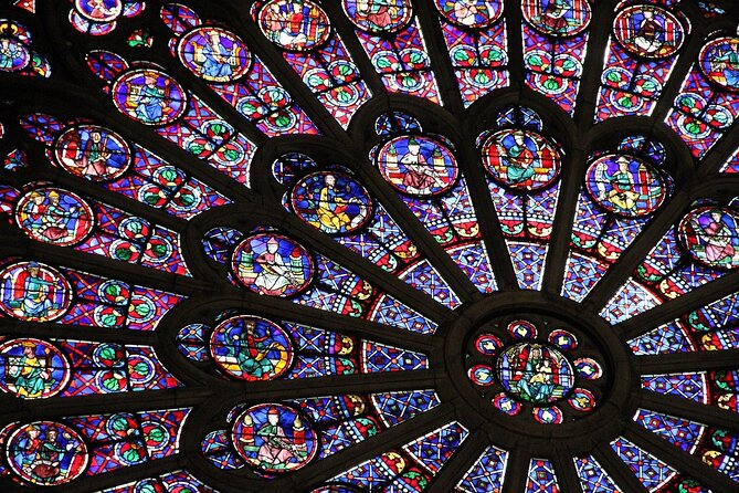 Notre Dame Guided Tour with Scheduled Group Access Option - Key things to know before you go