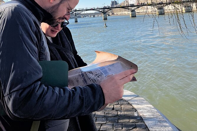 Outdoor Escape Game in Paris : The Stone of Nicolas Flamel - Outdoor Escape on Île de la Cité: What the 3-Hour Story Really Feels Like